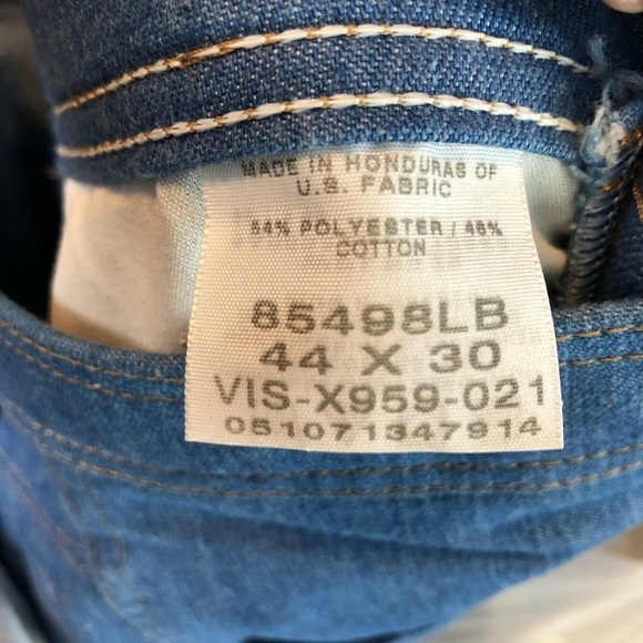 Wrangler Light Wash Jeans w/ spot on knee w/ hook closure Men's 44 x 30 - Picture 4 of 12